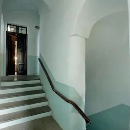 Elegante Nel Cuore Di *