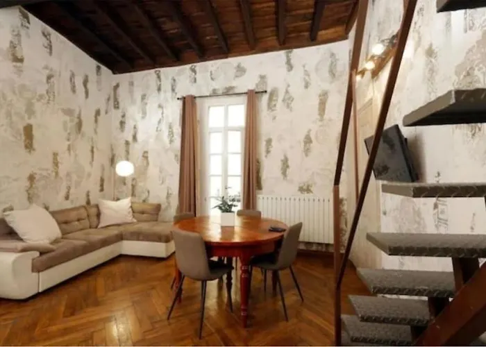 Elegante Nel Cuore Di